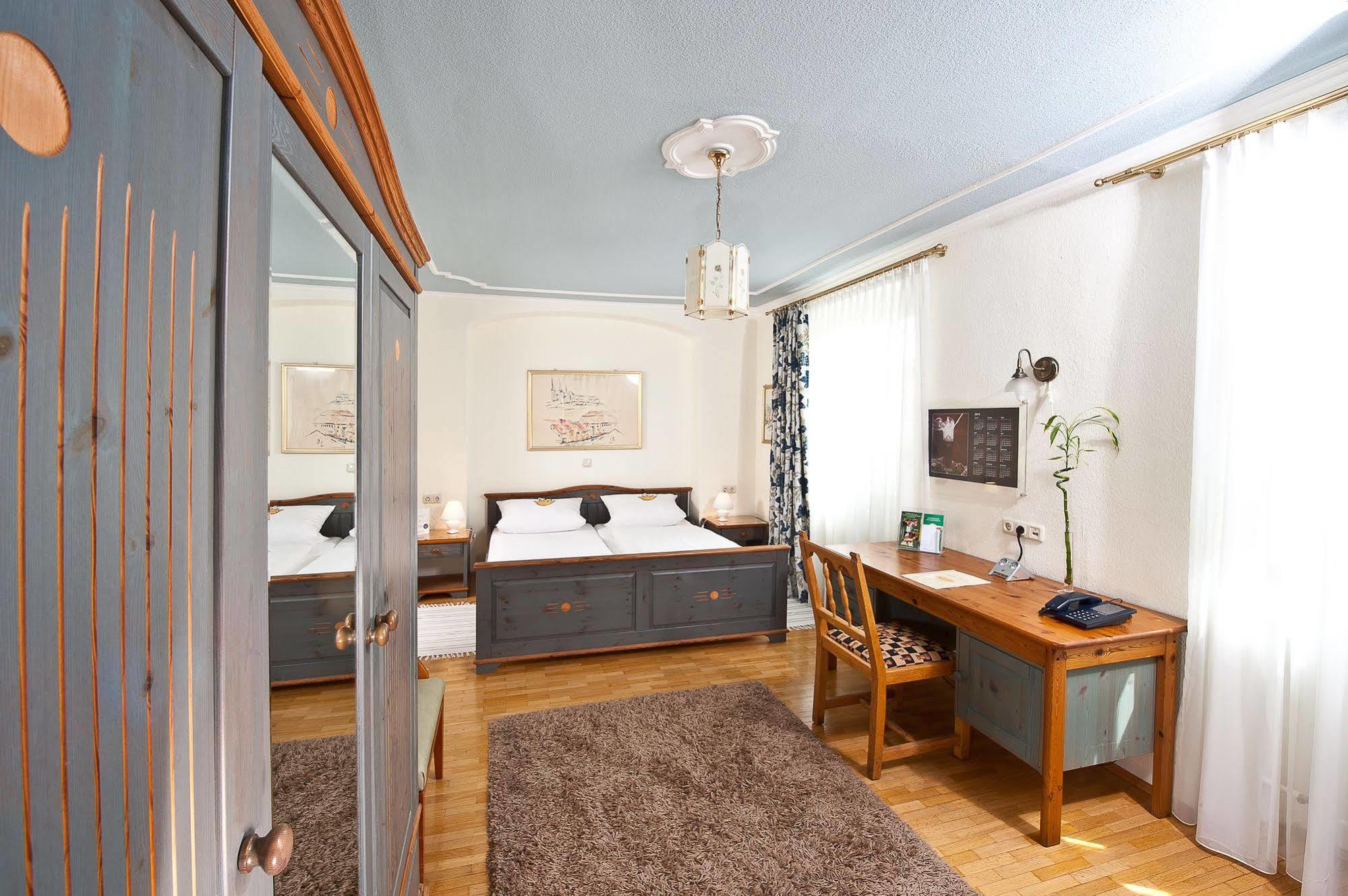 Hotel & Brauereigasthof Drei Kronen Memmelsdorf Ngoại thất bức ảnh